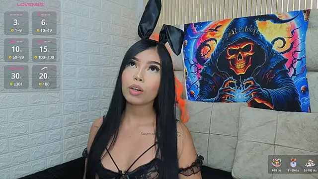 GIGIROSE  online show from 10.31.25