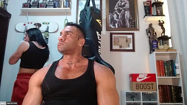 Snapshot of henryhadesflirt chatting on 10.13.25 henryhadesflirt online show from 10.13.25