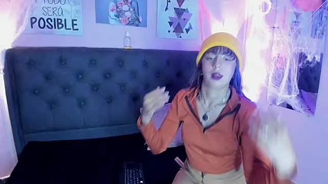 Bluee bombon online show from 10.25.25