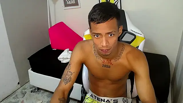 Nando coll online show from 11.15.25