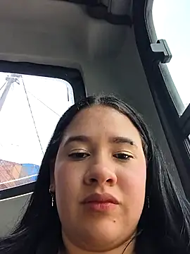 Cloe 27 online show from 10.22.25