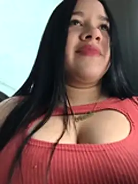 Cloe 27 online show from 10.29.25