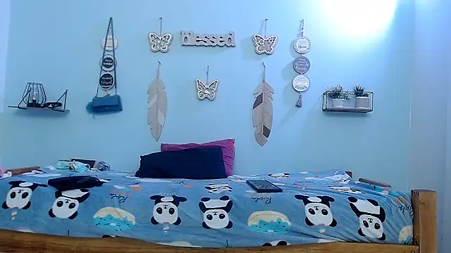 evannesanicol08 online show from 10.30.25