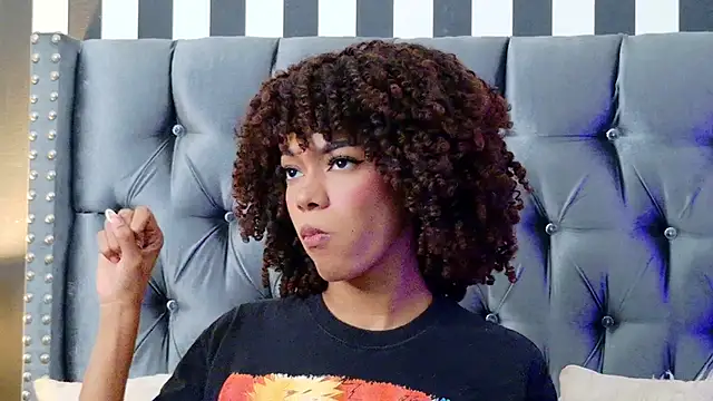 Stellaciel  online show from 12.19.25