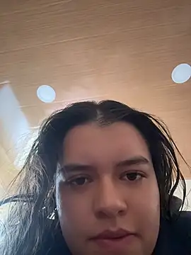 Aphrill online show from 04.11.26