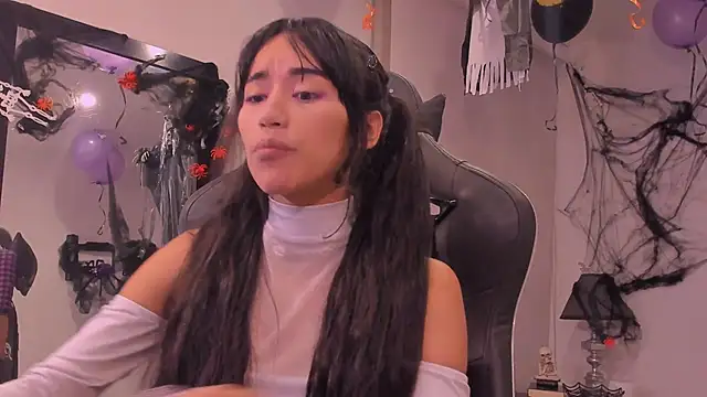 Rouse Monroe online show from 10.15.25