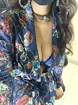 Snapshot of Hey_Jully chatting on 09.23.25 Hey Jully online show from 09.23.25