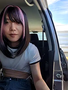 takusaki223 online show from 09.28.25