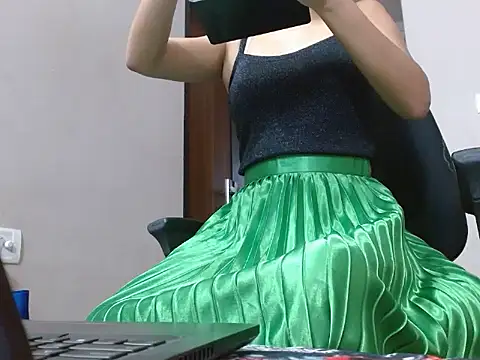 Snapshot of muskaan8400 chatting on 10.23.25 muskaan8400 online show from 10.23.25