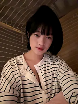 Tramy xx online show from 10.13.25