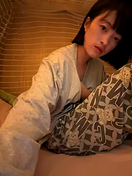 Tramy xx online show from 10.17.25