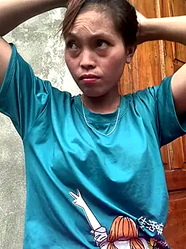 Snapshot of Halyy_xx chatting on 09.30.25 Halyy xx online show from 09.30.25