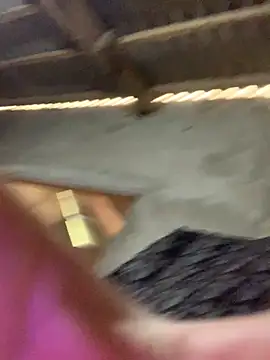 Snapshot of Halyy_xx chatting on 10.16.25 Halyy xx online show from 10.16.25