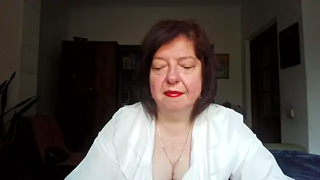 Snapshot of Violet_Pulse chatting on 06.13.26 Violet Pulse online show from 06.13.26