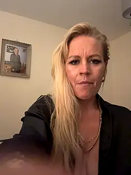 Carmen36XX online show from 10.29.25