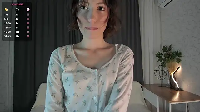 DelilahConsalvo online show from 09.21.25