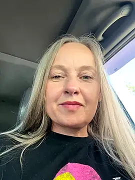 B i r d i e online show from 09.22.25