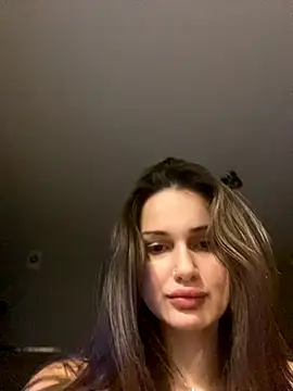 SoShyEmmyyy online show from 09.24.25