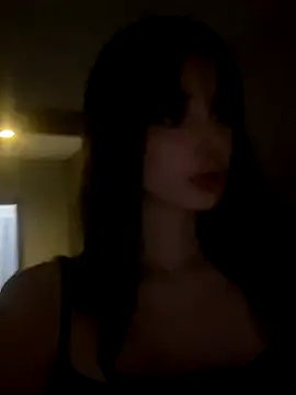 SoShyEmmyyy online show from 10.03.25