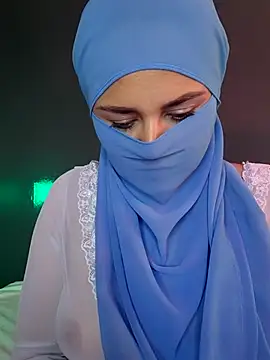 Snapshot of sahara1_ chatting on 10.20.25 sahara1  online show from 10.20.25