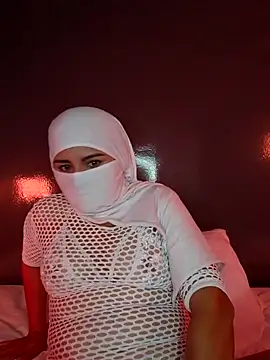 Snapshot of sahara1_ chatting on 10.23.25 sahara1  online show from 10.23.25