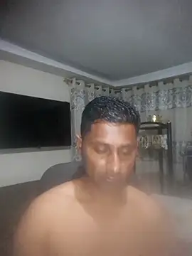 Snapshot of kingVibeX chatting on 10.07.25 kingVibeX online show from 10.07.25