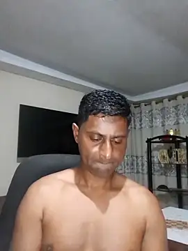 Snapshot of kingVibeX chatting on 10.22.25 kingVibeX online show from 10.22.25