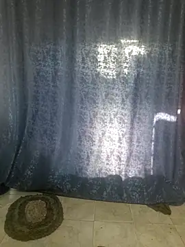 Snapshot of pussysexxyofficial chatting on 10.04.25 pussysexxyofficial online show from 10.04.25