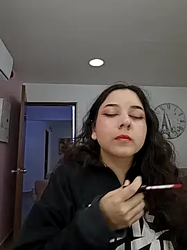 Snapshot of ChloeNoire chatting on 10.08.25 ChloeNoire online show from 10.08.25