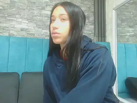 Snapshot of Lil_Rose2006 chatting on 10.02.25 Lil Rose2006 online show from 10.02.25