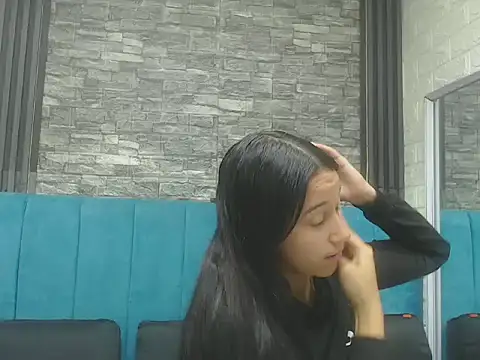 Snapshot of Lil_Rose2006 chatting on 10.20.25 Lil Rose2006 online show from 10.20.25