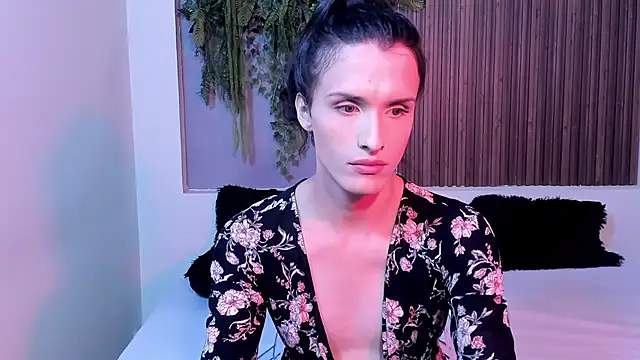 IsabelFernandez online show from 09.25.25