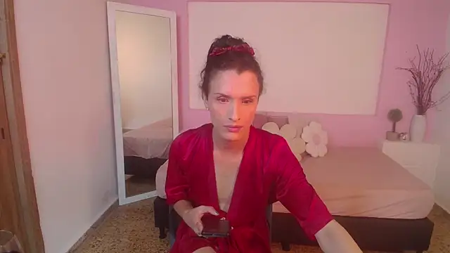 IsabelFernandez online show from 10.29.25