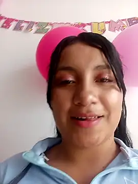 Snapshot of EllaCute_Young chatting on 09.24.25 EllaCute Young online show from 09.24.25