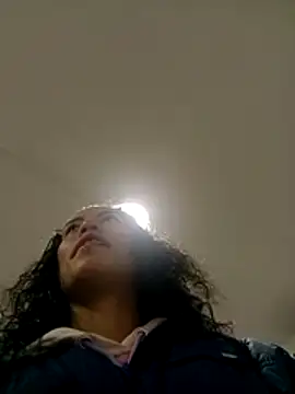 Snapshot of oblivionlove chatting on 10.22.25 oblivionlove online show from 10.22.25