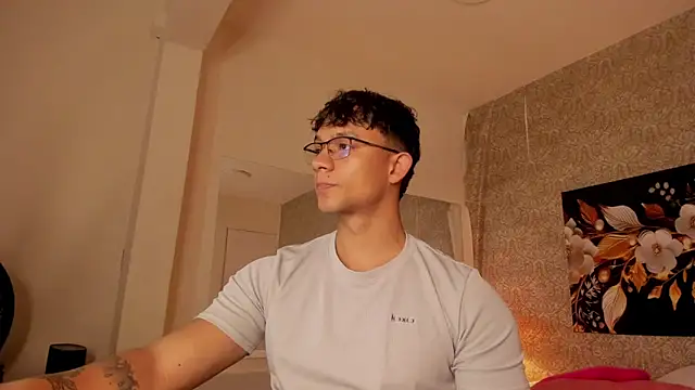 mike wills3 online show from 11.02.25