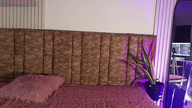 Missdionne curly online show from 03.21.26