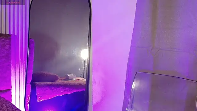 Missdionne curly online show from 03.26.26