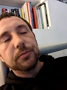 simonge31231 online show from 09.20.25