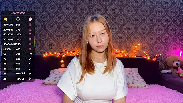 FieryAmelia online show from 11.06.25