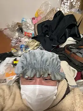 Snapshot of mino_bitter chatting on 10.16.25 mino bitter online show from 10.16.25