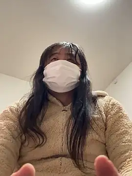 Snapshot of mino_bitter chatting on 10.18.25 mino bitter online show from 10.18.25