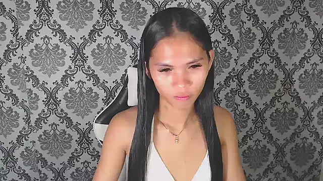 hugecock petite online show from 09.25.25