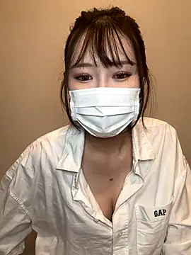 Snapshot of cococ_55 chatting on 10.05.25 cococ 55 online show from 10.05.25