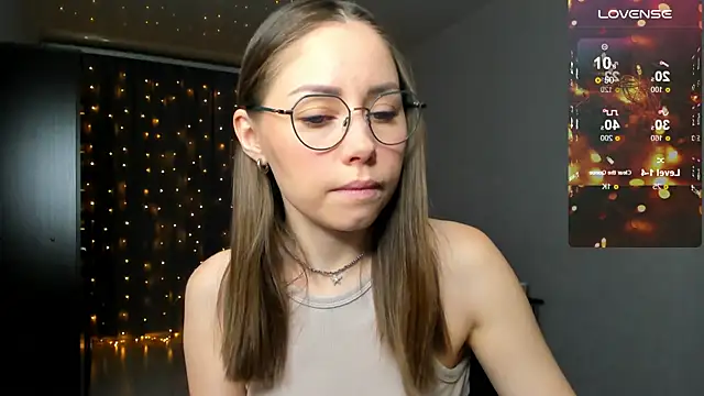 Snapshot of fun_nd_bun chatting on 10.27.25 fun nd bun online show from 10.27.25