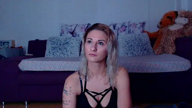 CassieSpell online show from 03.03.26