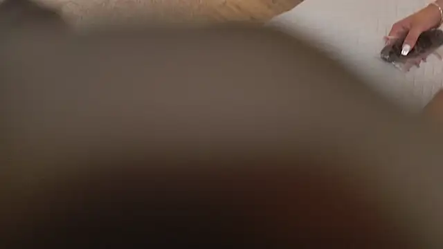 Snapshot of samanthaa_sm chatting on 10.18.25 samanthaa sm online show from 10.18.25