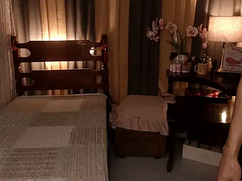 Jastine hunk online show from 04.02.26