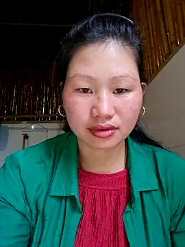 Snapshot of diamond-- chatting on 09.25.25 diamond-- online show from 09.25.25