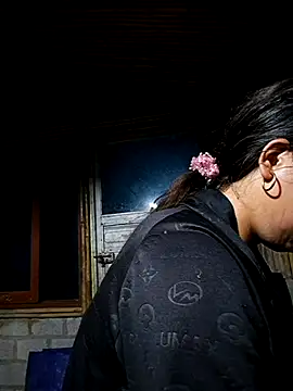 Snapshot of diamond-- chatting on 10.07.25 diamond-- online show from 10.07.25